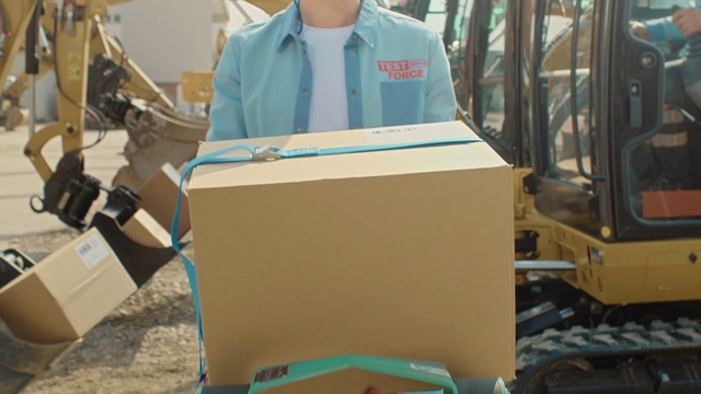 Video Reference: Cardboard, Wood, Machine, Package delivery