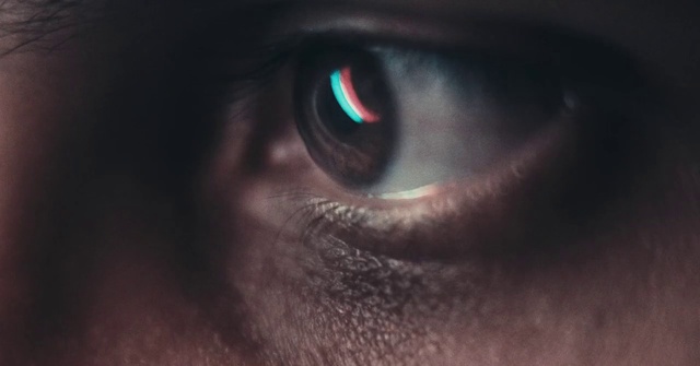 Video Reference: Eye, Face, Black, Eyelash, Skin, Close-up, Iris, Eyebrow, Organ, Head