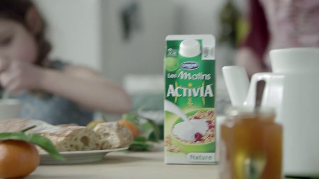 Video Reference: food, meal, breakfast, plate, restaurant, lunch, milk, dinner, dairy product