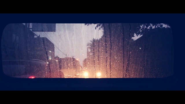 Video Reference: Sky, Light, Atmosphere, Atmospheric phenomenon, Morning, Lighting, Water, Cloud, Line, Sunlight