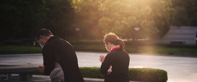 Video Reference: Photograph, Sky, Atmospheric phenomenon, Sunlight, Friendship, Photography, Cloud, Tree, Gesture, Love