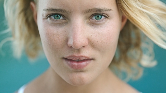 Video Reference: Face, Hair, Eyebrow, Skin, Lip, Cheek, Chin, Nose, Forehead, Blond