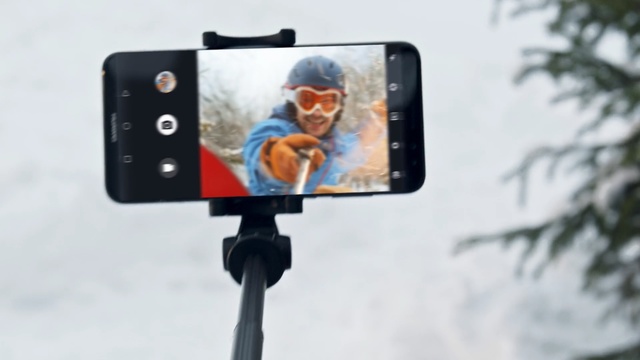 Video Reference: Product, Geological phenomenon, Gadget, Technology, Camera accessory, Cameras & optics, Smartphone, Electronic device, Tripod, Electronics