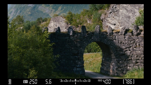 Video Reference: Arch bridge, Humpback bridge, Bridge, Arch, Devils bridge, Historic site, Landmark, Aqueduct, Tunnel, Architecture