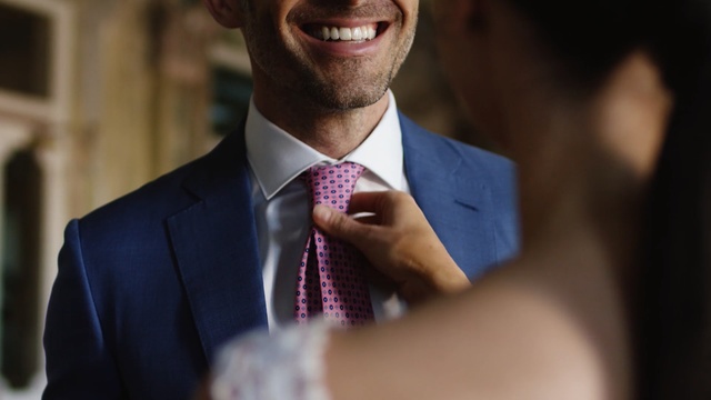 Video Reference: suit, necktie, formal wear, gentleman, tuxedo, white collar worker, groom, businessperson, groom