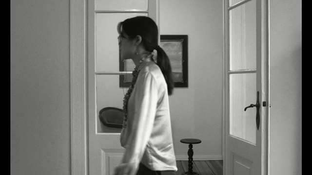 Video Reference: white, photograph, black, black and white, standing, monochrome photography, room, day, girl, shoulder