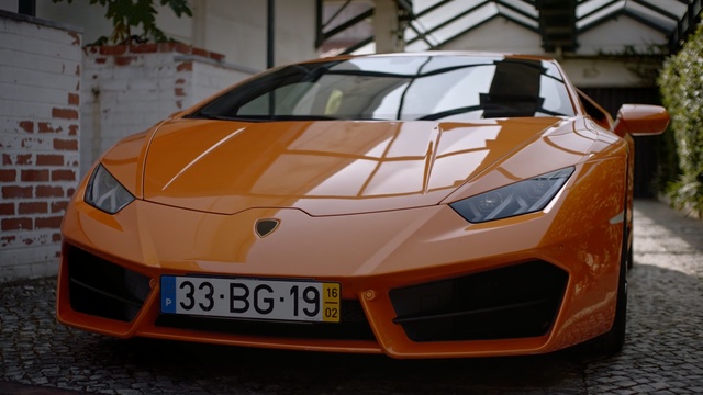 Video Reference: Land vehicle, Vehicle, Car, Sports car, Supercar, Automotive design, Lamborghini, Lamborghini aventador, Yellow, Performance car