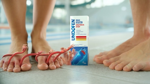 Video Reference: Leg, Foot, Toe, Joint, Human leg, Ankle, Human body, Hand, Footwear, Flesh