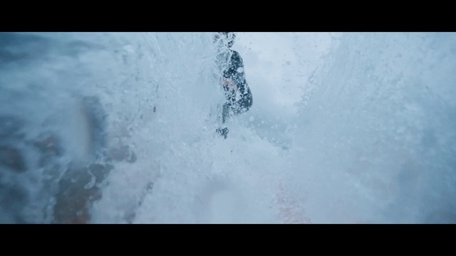 Video Reference: Geological phenomenon, Water, Ice, Sky, Atmosphere, Extreme sport, Freezing, Adventure, Snow, Photography