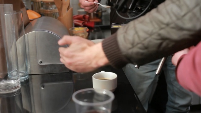 Video Reference: drink, food, cook, cookware and bakeware