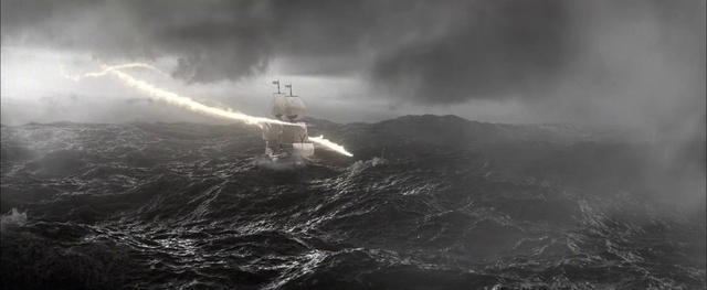 Video Reference: Wave, Geological phenomenon, Atmospheric phenomenon, Atmosphere, Sky, Storm, Water, Photography, Wind wave, Vehicle