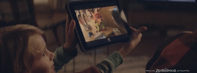 Video Reference: Electronic device, Technology, Gadget, Hand, Multimedia, Photography, Display device, Tablet computer, Media, Electronics