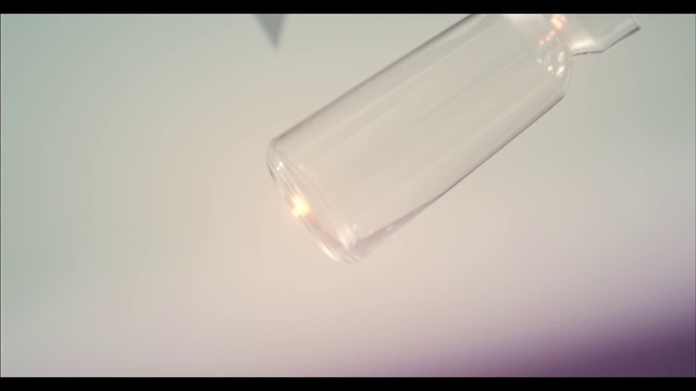 Video Reference: Lighting, Material property, Glass bottle, Cylinder, Plastic, Glass