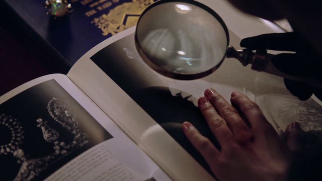 Video Reference: Hand, Finger, Eyewear, Glasses, Nail