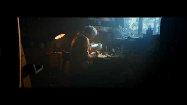 Video Reference: Light, Darkness, Sky, Atmosphere, Photography, Backlighting, Room, Screenshot, Midnight, Night