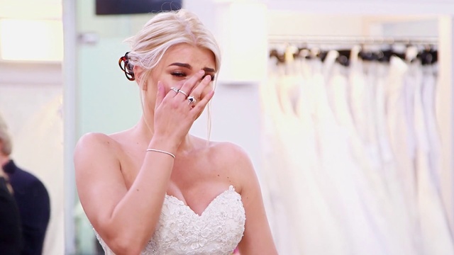 Video Reference: Hair, Photograph, Skin, Bride, Dress, Wedding dress, Beauty, Bridal clothing, Veil, Gown