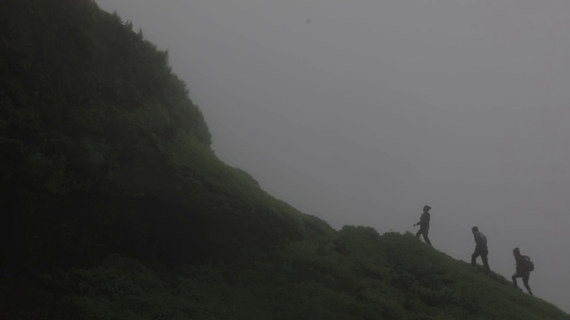 Video Reference: Atmospheric phenomenon, Mist, Nature, Sky, Fog, Hill station, Haze, Highland, Mountain, Cloud