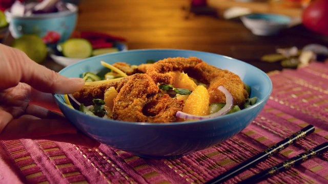Video Reference: Dish, Food, Cuisine, Ingredient, Produce, Meat, Recipe, Fried food, Katsudon