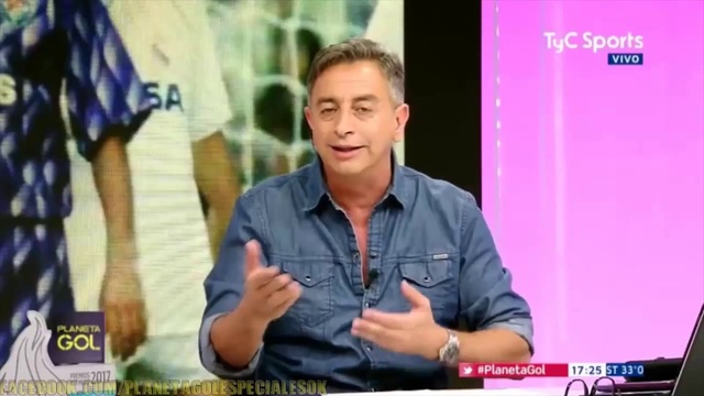 Video Reference: Facial expression, Speech, Muscle, Fun, Media, Footwear, Photography, Spokesperson, Smile, News