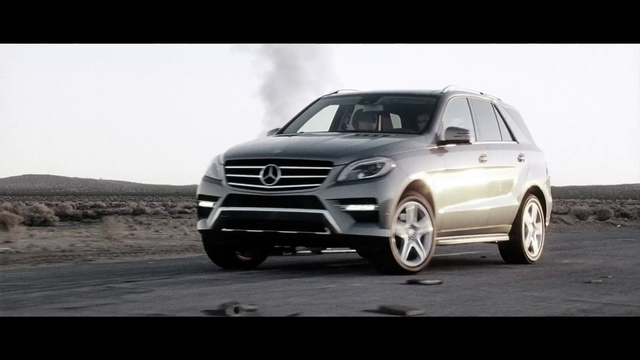 Video Reference: Land vehicle, Vehicle, Car, Luxury vehicle, Sport utility vehicle, Automotive design, Automotive tire, Motor vehicle, Bumper, Mercedes-benz m-class