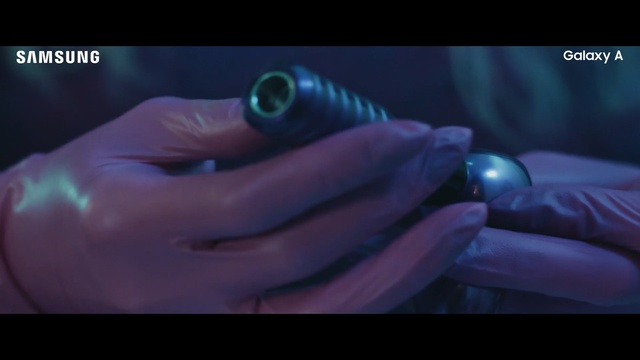 Video Reference: Hand, Finger, Nail, Close-up, Photography, Darkness, Screenshot