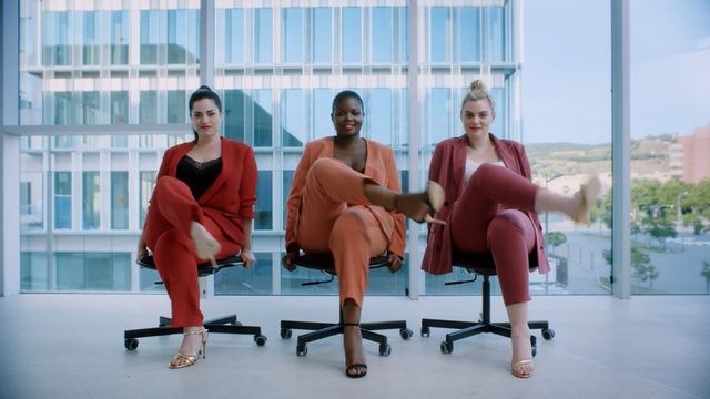 Video Reference: sitting, furniture, fun, leg, girl, leisure, table, Person