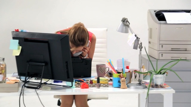 Video Reference: Printer, Product, Office, Technology, Photocopier, Laser printing, Electronic device, Desk, Inkjet printing, Output device