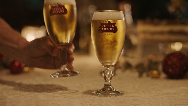 Video Reference: drink, alcoholic beverage, beer glass, champagne stemware, stemware, beer, wine glass, beer cocktail, wine, cocktail