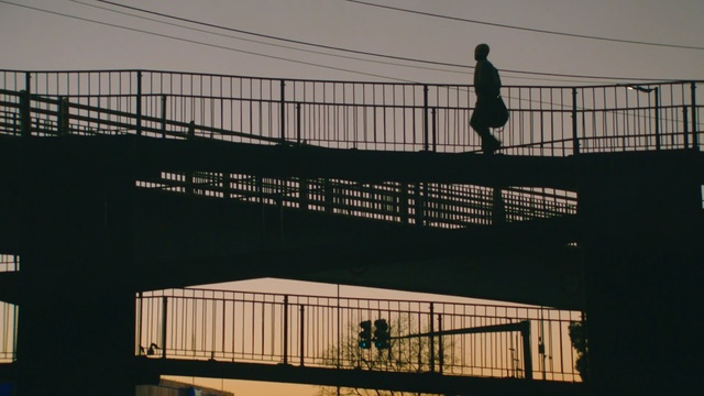 Video Reference: Iron, Architecture, Shadow, Sport venue