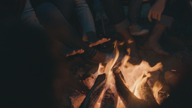 Video Reference: fireplace, fire, flame, heat, hot, burn, light, bonfire, warm, flames, flammable, ignite, orange, inferno, hell, danger