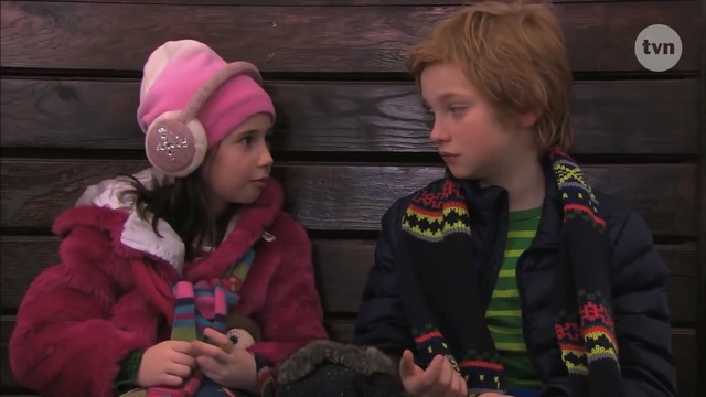 Video Reference: People, Social group, Fun, Lady, Youth, Pink, Snapshot, Organ, Child, Human, Person