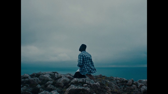 Video Reference: Photograph, Sky, Sea, Horizon, Ocean, Sitting, Calm, Standing, Water, Photography