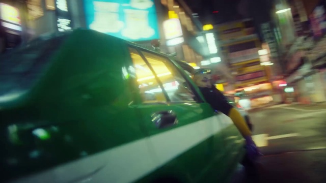 Video Reference: Vehicle, Motor vehicle, Mode of transport, Car, Green, Automotive exterior, Snapshot, Transport, Vehicle door, Traffic