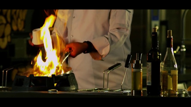 Video Reference: Alcohol, Flame, Drink, Liqueur, Heat, Bartender, Glass bottle, Distilled beverage