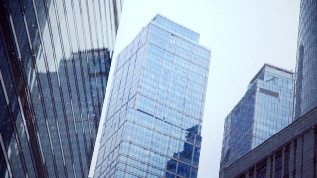 Video Reference: Metropolitan area, Skyscraper, Daytime, Commercial building, Building, Architecture, Tower block, Urban area, Metropolis, City