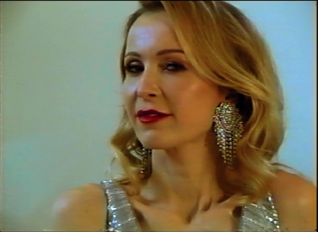 Video Reference: Hair, Face, Blond, Hairstyle, Eyebrow, Nose, Chin, Lip, Beauty, Long hair