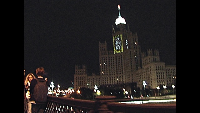 Video Reference: Night, Landmark, Metropolitan area, City, Human settlement, Metropolis, Urban area, Architecture, Downtown, Building