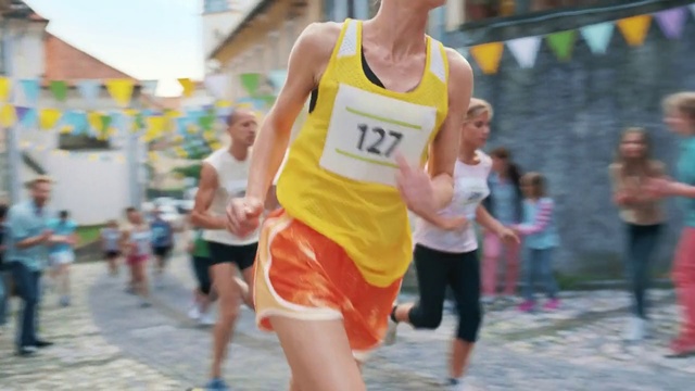 Video Reference: Sports, Athlete, Running, Long-distance running, Marathon, Cross country running, Recreation, Outdoor recreation, Athletics, Exercise