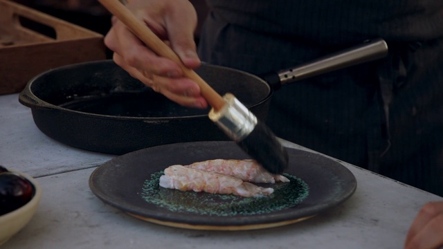 Video Reference: Food, Dish, Cuisine, Frying pan, Pan frying, Cooking, Ingredient, Recipe, Frying, Hand