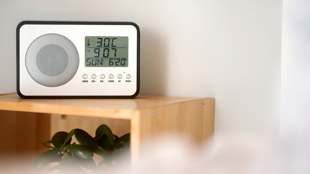 Video Reference: technology, product, weighing scale, electronics, Person