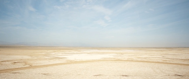 Video Reference: Sky, Horizon, Natural environment, Ecoregion, Sea, Sand, Calm, Plain, Desert, Landscape
