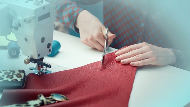 Video Reference: sewing, sewing machine, textile, finger, hand, nail