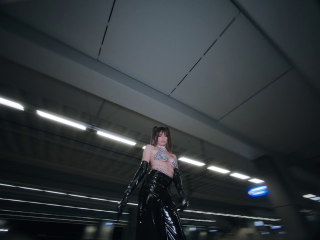 Video Reference: Light, Ceiling, Snapshot, Fun, Photography, Darkness, Performance, Daylighting