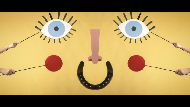 Video Reference: Circle, Games, Font, Smile, Recreation, Indoor games and sports, Illustration, Art
