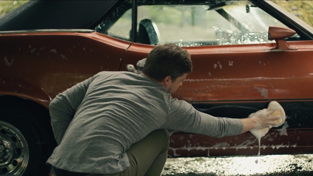 Video Reference: car, land vehicle, motor vehicle, vehicle, automotive design, automotive exterior, vintage car, classic, vehicle door, family car