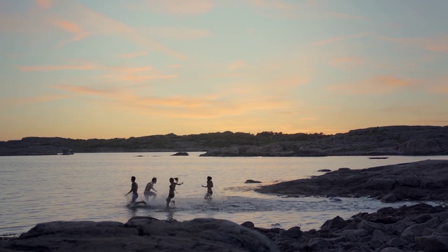 Video Reference: Body of water, Sky, Sea, Horizon, Beach, Coast, Ocean, Shore, Water, Evening
