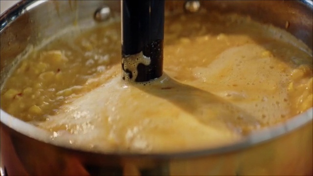 Video Reference: Food, Dish, Cuisine, Ingredient, Recipe, Batter, Side dish, Cream, Gravy