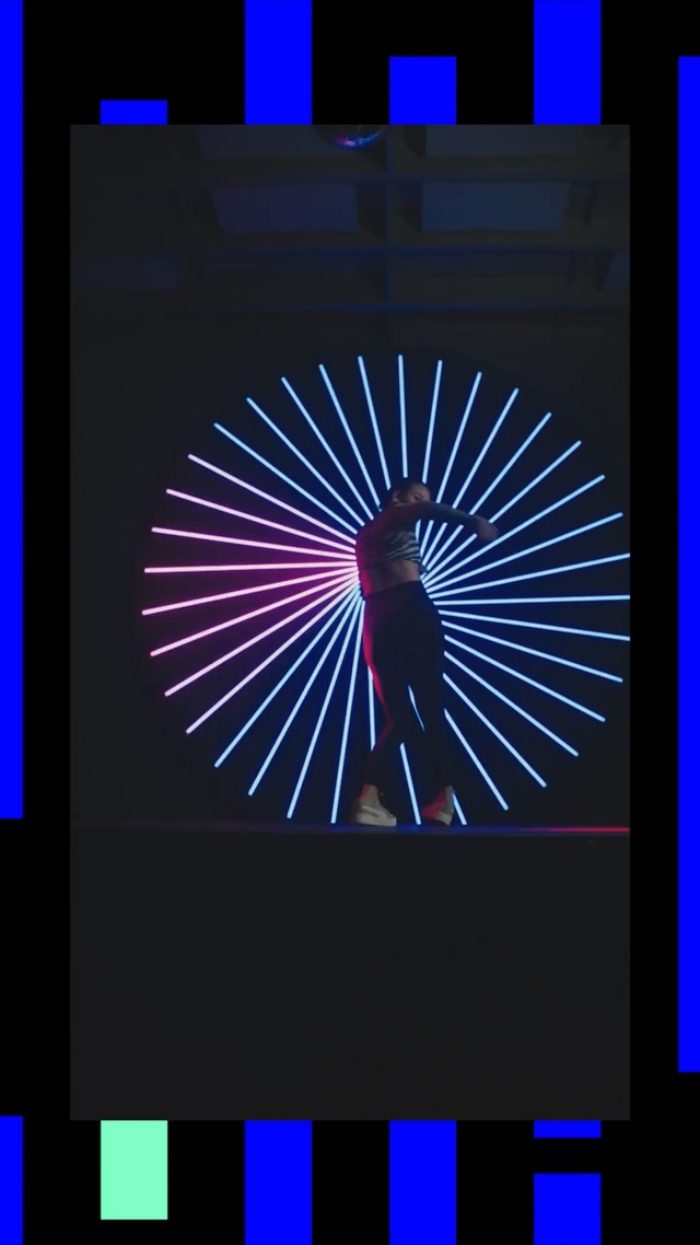 Video Reference: Display device, Technology, Visual effect lighting, Electronic device, Electric blue, Media, Screen