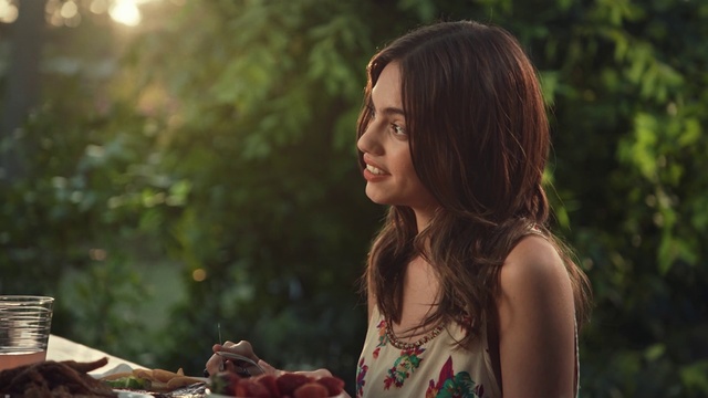 Video Reference: People in nature, Hair, Facial expression, Beauty, Leaf, Smile, Brown hair, Sunlight, Tree, Long hair