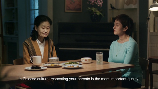 Video Reference: Conversation, Snapshot, Interaction, Sitting, Fun, Eating, Meal, Smile, Black hair, Restaurant